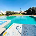 Aconchego T1 Rua Da Oura Appartement