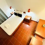 Aconchego T1 Rua Da Oura Appartement *