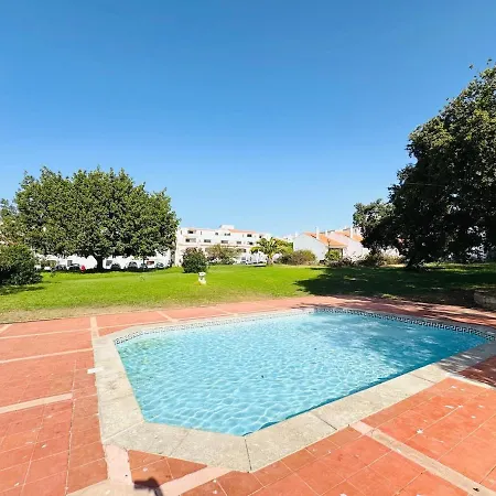 Aconchego T1 Rua Da Oura Албуфейра